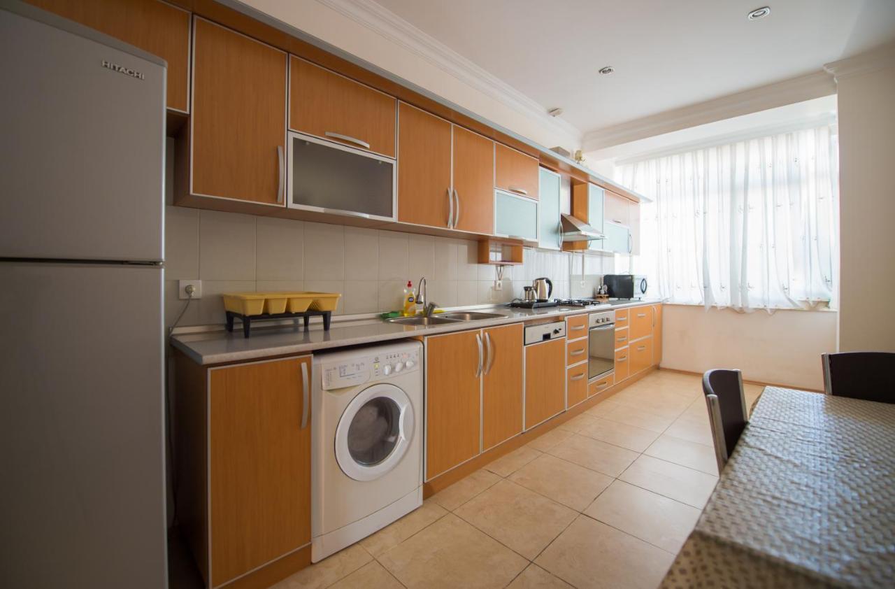 Central Apart Баку Экстерьер фото